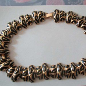 Remarkable necklace  from a distant time.